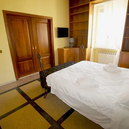 Domus Della Giuliana Apartmán