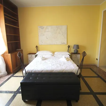 Domus Della Giuliana Apartmán *