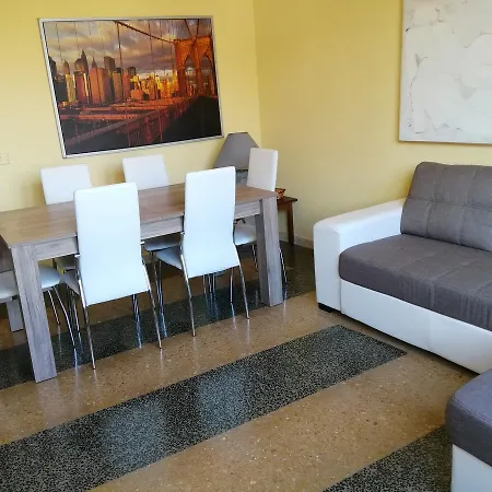 Apartmán Domus Della Giuliana *